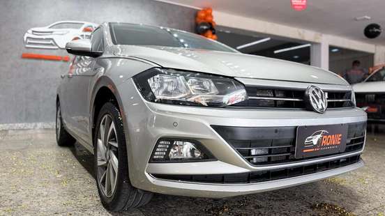 VOLKSWAGEN-POLO-2018