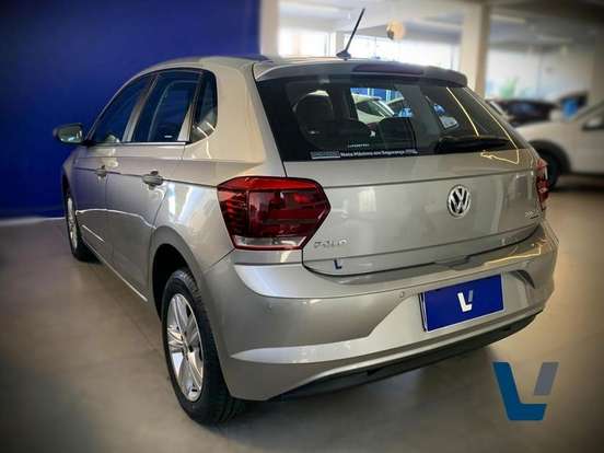 VOLKSWAGEN-POLO-1.0 200 TSI COMFORTLINE AUTOMÁTICO VOLKSWAGEN-POLO-2018