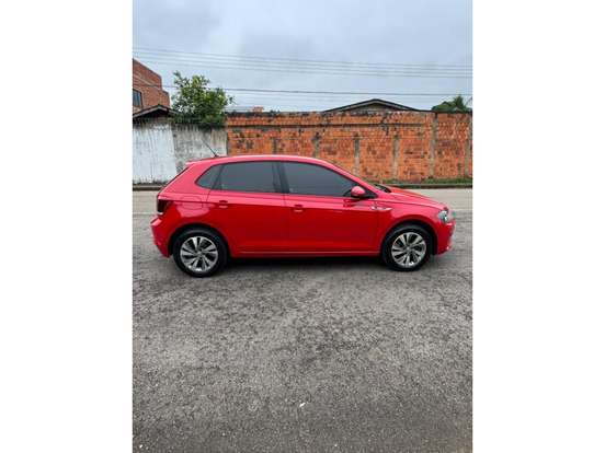 VOLKSWAGEN-POLO-2019