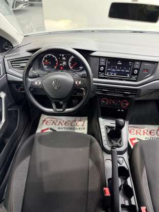 VOLKSWAGEN-POLO-2023