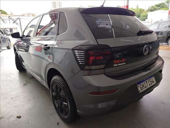 VOLKSWAGEN-POLO-2024