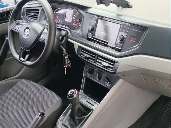VOLKSWAGEN-POLO-1.0 MPI TOTAL FLEX MANUAL VOLKSWAGEN-POLO-2018