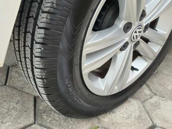 VOLKSWAGEN-POLO-1.0 MPI TOTAL FLEX MANUAL VOLKSWAGEN-POLO-2018