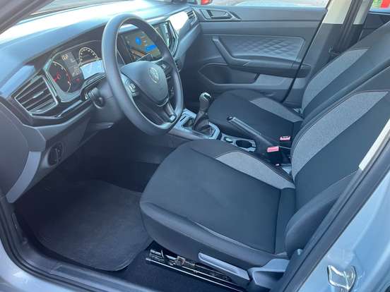 VOLKSWAGEN-POLO-2025
