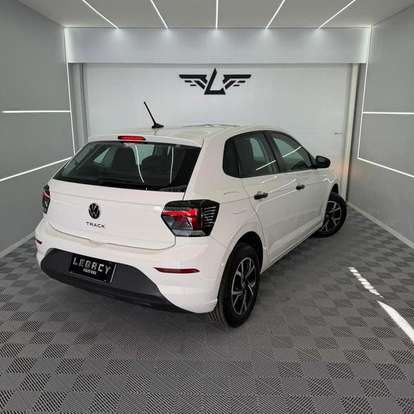 VOLKSWAGEN-POLO-2023