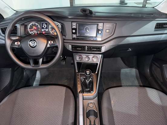 VOLKSWAGEN-POLO-1.6 MSI TOTAL FLEX MANUAL VOLKSWAGEN-POLO-2019