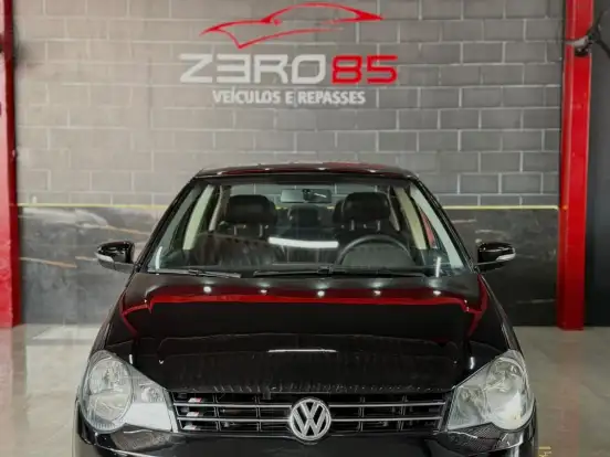 VOLKSWAGEN-POLO SEDAN-1.6 MI COMFORTLINE 8V FLEX 4P MANUAL VOLKSWAGEN-POLO SEDAN-2012