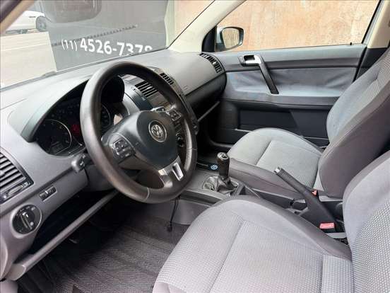 VOLKSWAGEN-POLO SEDAN-1.6 MI COMFORTLINE 8V FLEX 4P MANUAL VOLKSWAGEN-POLO SEDAN-2012