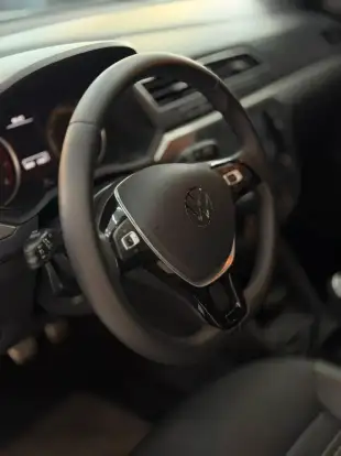 VOLKSWAGEN-SAVEIRO-2025
