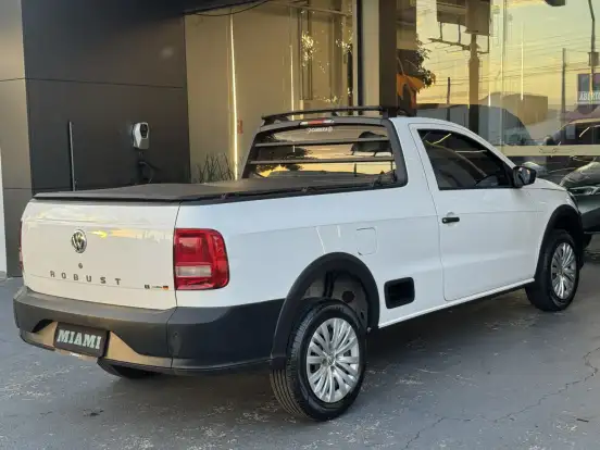 VOLKSWAGEN-SAVEIRO-2023