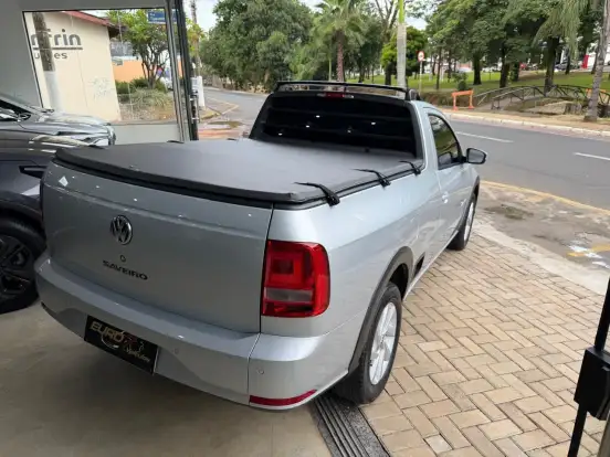 VOLKSWAGEN-SAVEIRO-2022