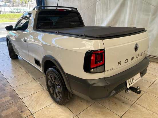 VOLKSWAGEN-SAVEIRO-2023