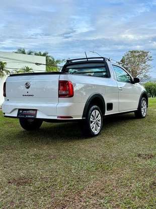 VOLKSWAGEN-SAVEIRO-2021