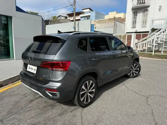 VOLKSWAGEN-TAOS-1.4 250 TSI TOTAL FLEX HIGHLINE AUTOMÁTICO VOLKSWAGEN-TAOS-2023