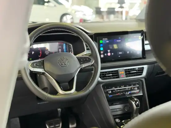VOLKSWAGEN-TAOS-1.4 250 TSI TOTAL FLEX HIGHLINE AUTOMÁTICO VOLKSWAGEN-TAOS-2026