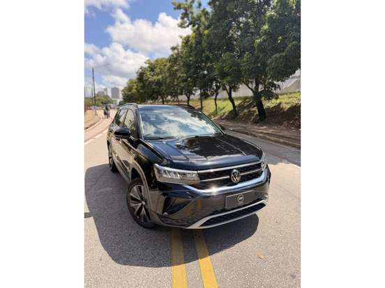 VOLKSWAGEN-TAOS-2024