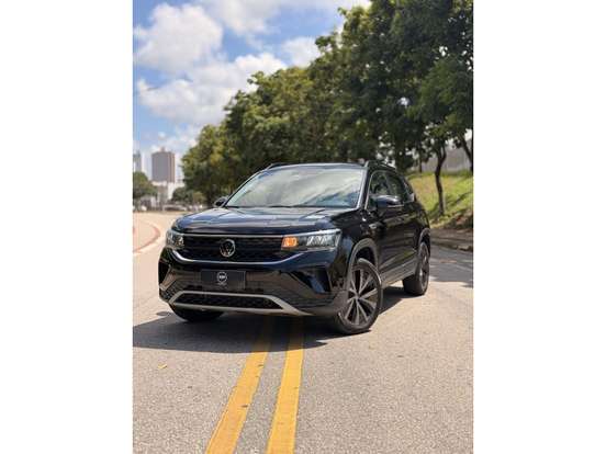 VOLKSWAGEN-TAOS-1.4 250 TSI TOTAL FLEX COMFORTLINE AUTOMÁTICO VOLKSWAGEN-TAOS-2024