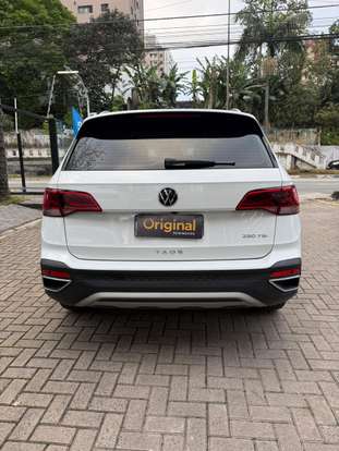 VOLKSWAGEN-TAOS-1.4 250 TSI TOTAL FLEX HIGHLINE AUTOMÁTICO VOLKSWAGEN-TAOS-2024