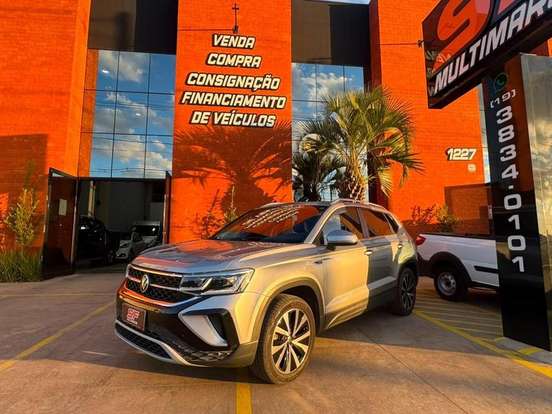 VOLKSWAGEN-TAOS-2022