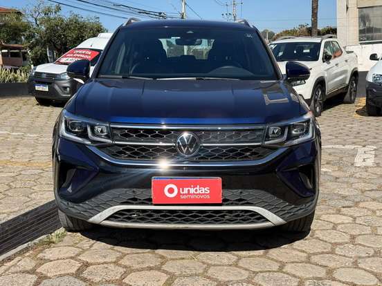 VOLKSWAGEN-TAOS-2023
