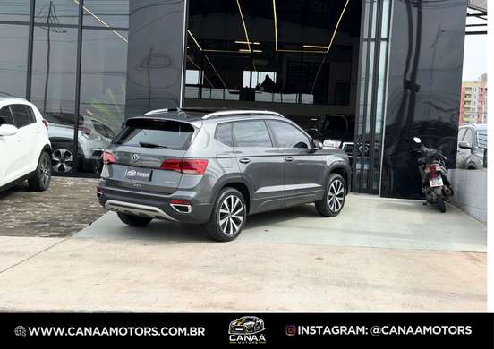 VOLKSWAGEN-TAOS-2023
