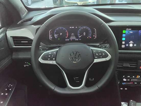 VOLKSWAGEN-TAOS-1.4 250 TSI TOTAL FLEX HIGHLINE AUTOMÁTICO VOLKSWAGEN-TAOS-2026