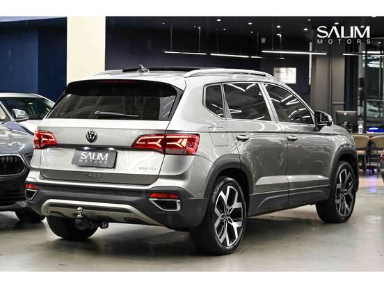 VOLKSWAGEN-TAOS-1.4 250 TSI TOTAL FLEX HIGHLINE AUTOMÁTICO VOLKSWAGEN-TAOS-2023