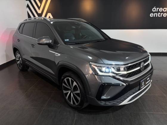 VOLKSWAGEN TAOS 1.4 250 TSI TOTAL FLEX HIGHLINE AUTOMÁTICO