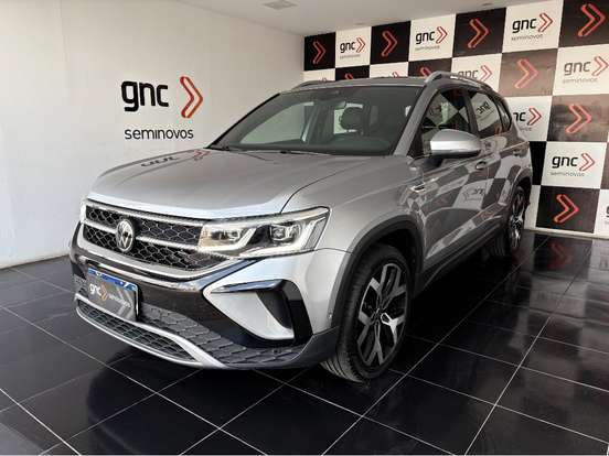 VOLKSWAGEN-TAOS-2024