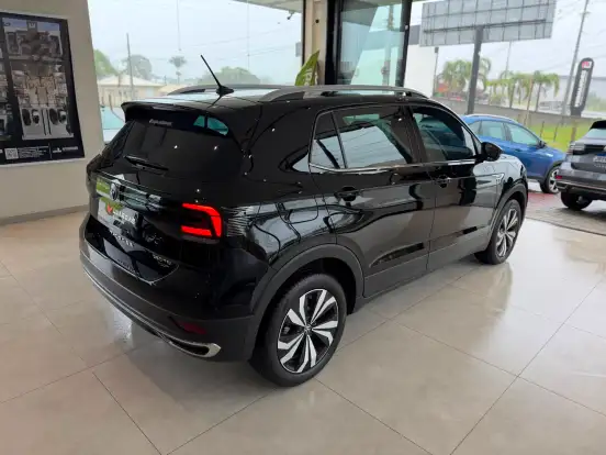 VOLKSWAGEN-T-CROSS-2022