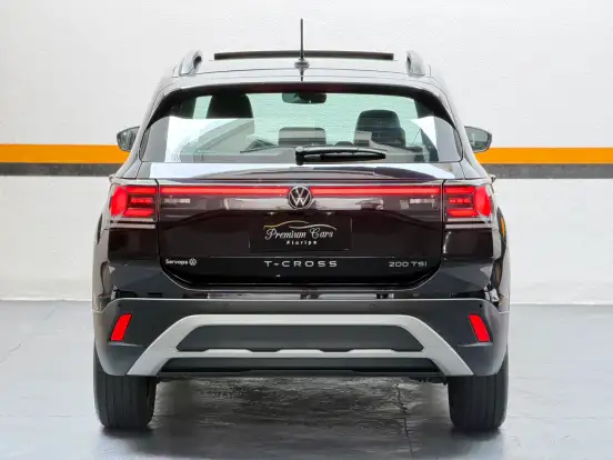 VOLKSWAGEN-T-CROSS-2024