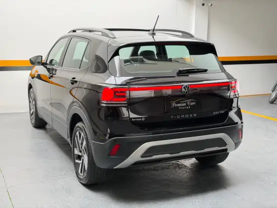 VOLKSWAGEN-T-CROSS-2024
