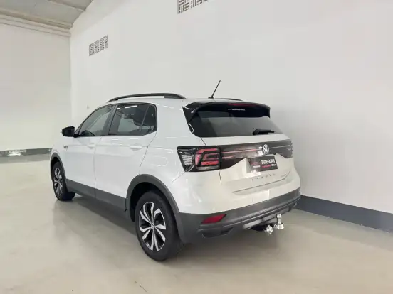 VOLKSWAGEN-T-CROSS-1.0 200 TSI TOTAL FLEX SENSE AUTOMÁTICO VOLKSWAGEN-T-CROSS-2020