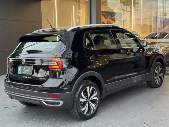 VOLKSWAGEN-T-CROSS-1.4 250 TSI TOTAL FLEX HIGHLINE AUTOMÁTICO VOLKSWAGEN-T-CROSS-2021