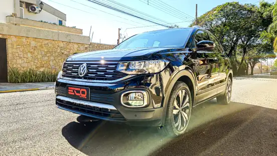 VOLKSWAGEN-T-CROSS-2021
