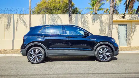 VOLKSWAGEN-T-CROSS-2021
