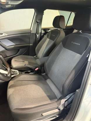VOLKSWAGEN-T-CROSS-1.0 200 TSI TOTAL FLEX AUTOMÁTICO VOLKSWAGEN-T-CROSS-2024