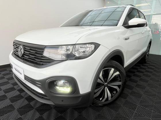 VOLKSWAGEN T-CROSS 1.0 200 TSI TOTAL FLEX AUTOMÁTICO