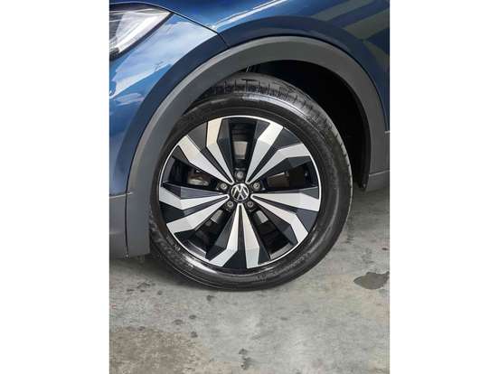 VOLKSWAGEN-T-CROSS-2024