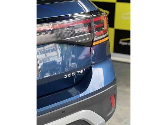 VOLKSWAGEN-T-CROSS-2024
