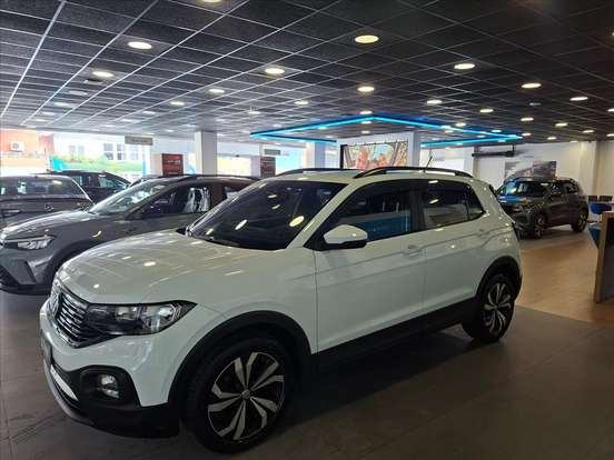 VOLKSWAGEN-T-CROSS-2020