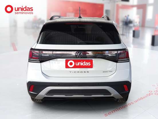 VOLKSWAGEN-T-CROSS-2024