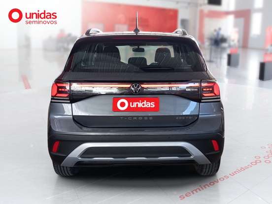 VOLKSWAGEN-T-CROSS-2024
