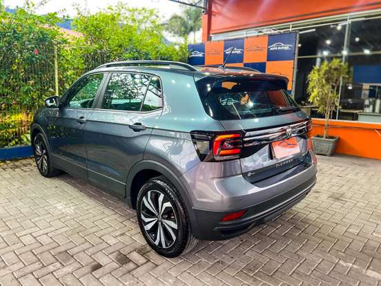 VOLKSWAGEN-T-CROSS-1.0 200 TSI TOTAL FLEX AUTOMÁTICO VOLKSWAGEN-T-CROSS-2022