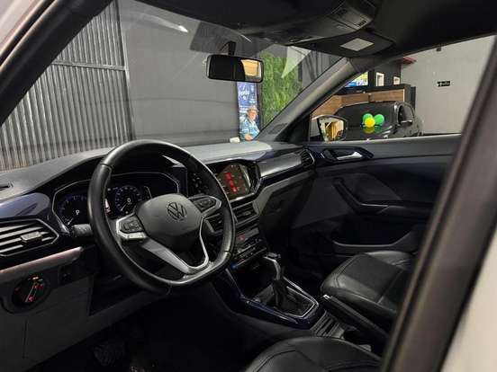 VOLKSWAGEN-T-CROSS-1.0 200 TSI TOTAL FLEX COMFORTLINE AUTOMÁTICO VOLKSWAGEN-T-CROSS-2022