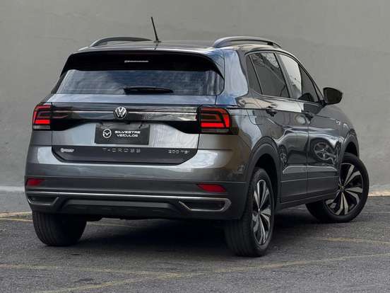 VOLKSWAGEN-T-CROSS-1.0 200 TSI TOTAL FLEX COMFORTLINE AUTOMÁTICO VOLKSWAGEN-T-CROSS-2022