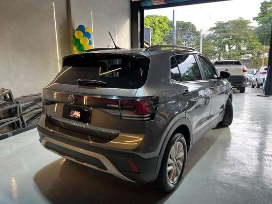 VOLKSWAGEN-T-CROSS-2024
