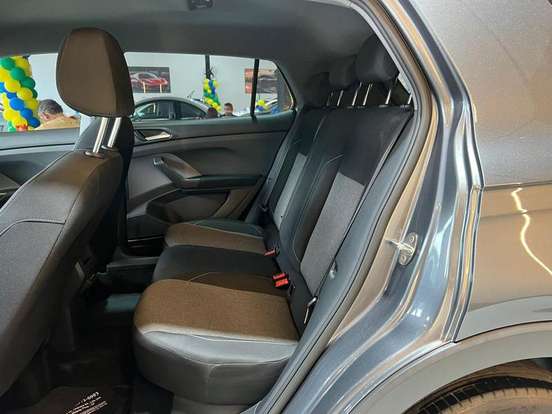 VOLKSWAGEN-T-CROSS-2024