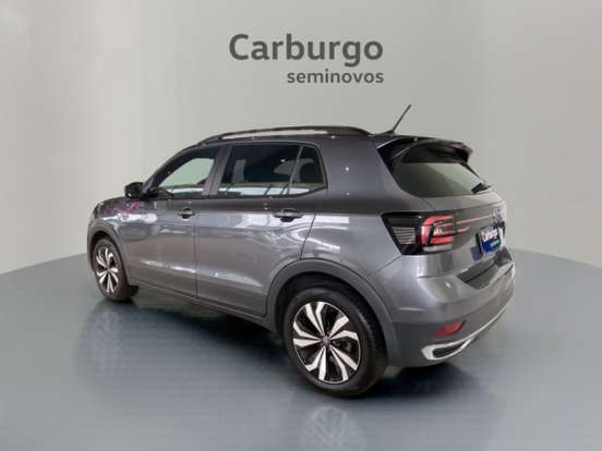 VOLKSWAGEN-T-CROSS-1.0 200 TSI TOTAL FLEX COMFORTLINE AUTOMÁTICO VOLKSWAGEN-T-CROSS-2024