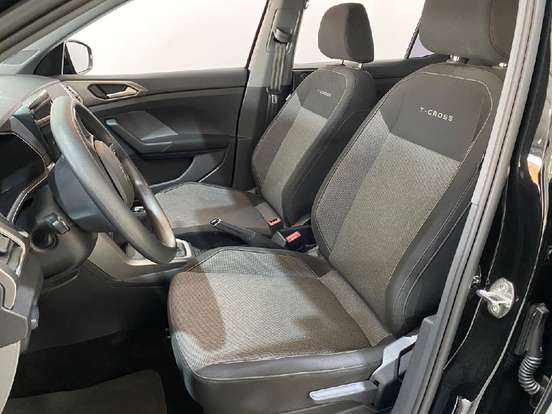 VOLKSWAGEN-T-CROSS-2024